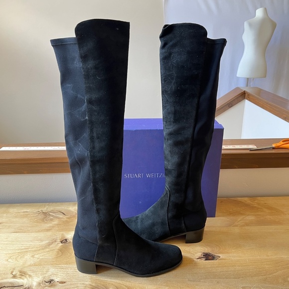 STUART WEITZMAN RESERVE BLACK SUEDE BOOTS 9 NIB OVER KNEE PULL ON STRETCHY CHIC - Picture 3 of 10